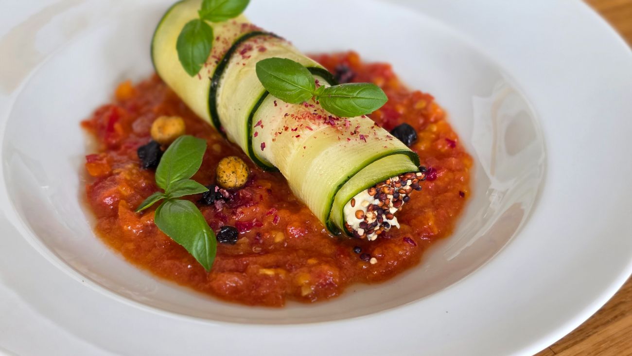Zucchini-Cannelloni mit Tomatensugo aus dem High Nutrition Chef Kurs