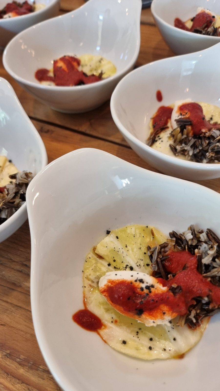Paprika-Reduktion & geräucherte Ricotta